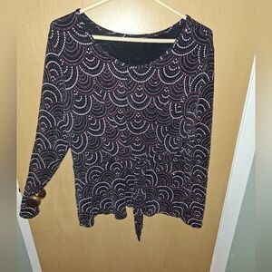 Mercer & Madison Scalloped Pattern Sparkly Pink And Black Blouse Size Medium